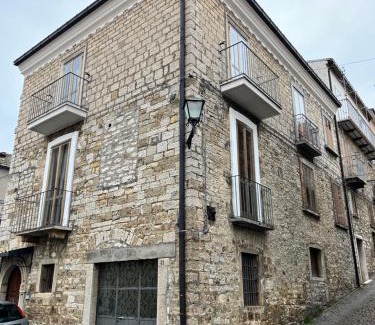 Acquaviva Collecroce House | Casa Acquaviva