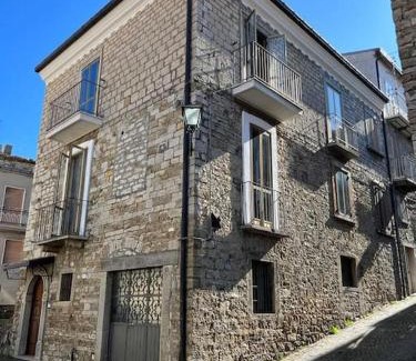 Acquaviva Collecroce House | Casa Acquaviva