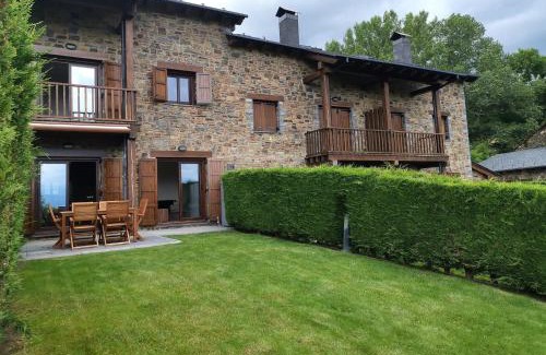 Guils de Cerdanya House | Casa adosada en Guils