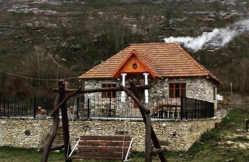 Butuceni House | Casa Agricultorului Varzari
