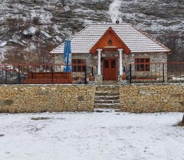 Butuceni House | Casa Agricultorului Varzari