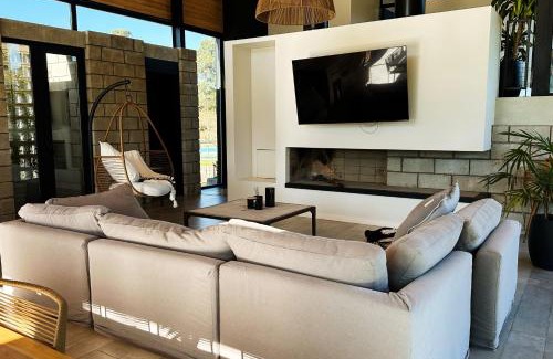 Colonia Chapadmalal House | Casa Agustina - Casa En Barrio Privado San Benito, Chapadmalal Para 6 PAX Con Pileta - Hola Sur