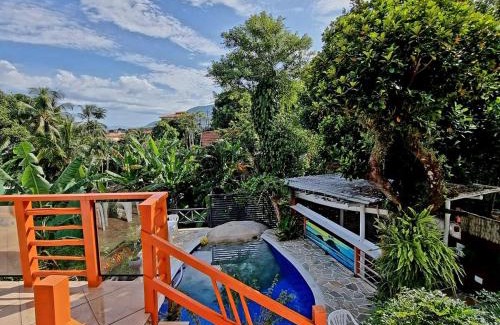 Ilhabela Villa | Casa Aimbere - Com Piscina