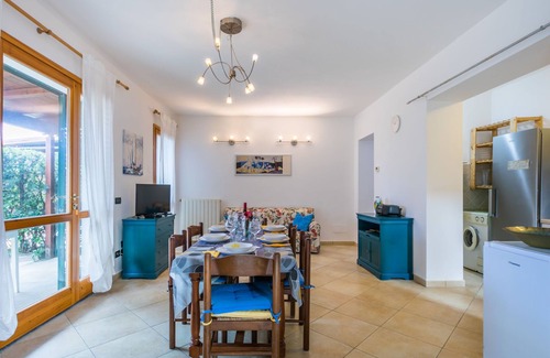 Rosignano Solvay Apartment | Casa al mare di Leo by Interhome