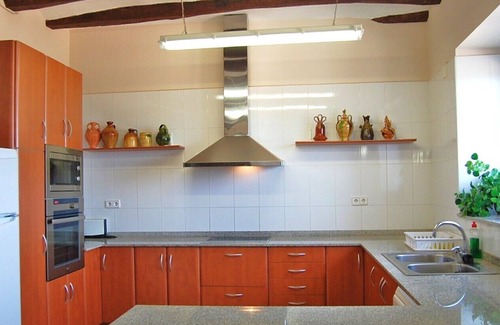 Tivissa Villa | Casa Alerny - Reformed Winery with Pool. Beautiful Vinyards. 7 BR, 7 BA.