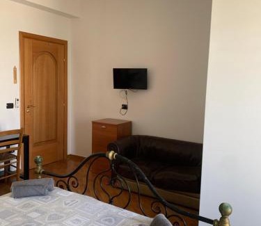 Montalto Uffugo House | Casa Alighieri