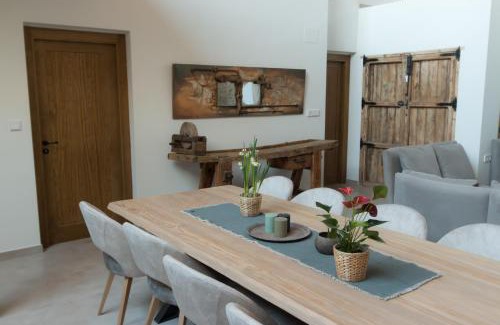 Ontur House | CASA ALKAPEPE