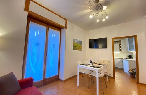 Ala Apartment | Casa alla Fontana: Wine, Art and Nature