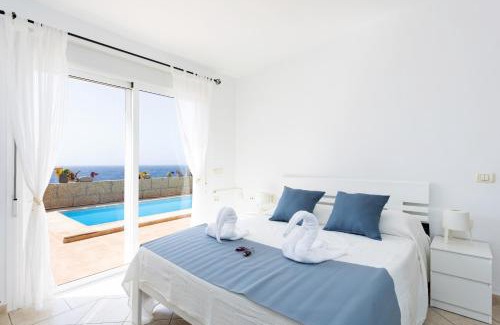 La Listada House | Casa Almendra - Private pool - Ocean View - BBQ - Garden - Terrace - Free Wifi - Child & Pet-Friendly - 4 bedrooms - 8 people