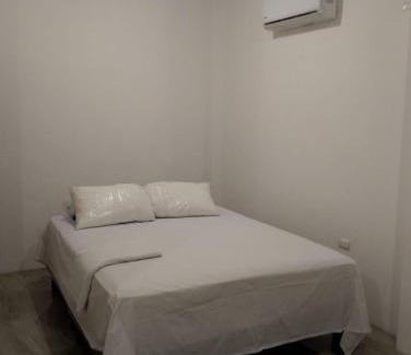 Puerto Villamil Apartment | Casa Almendro