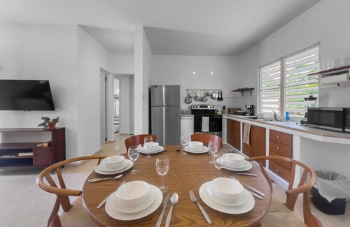 Membrillo House | Casa Almendros | House For 8PPL Near Beach @ Camuy