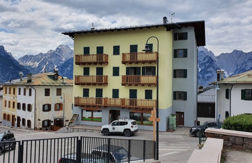 Comelico Superiore Apartment | Casa Alpenblick, Centralissimo, Dolomiti