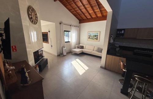 Serra Negra House | Casa Alto da Serra