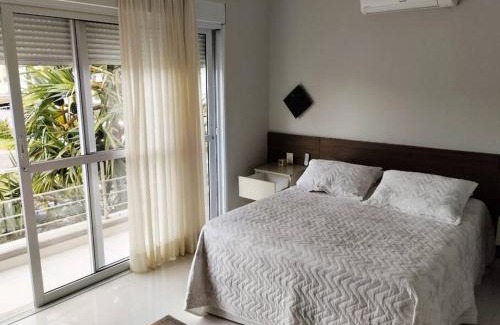 Jardim Acapulco House | Casa alto padrão, Jd. Acapulco