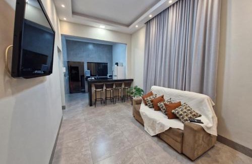 Barretos House | Casa Alves Aluguel de Temporada Próx Hospital do Amor em Barretos SP Com Suíte e Ar condicionado