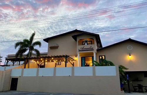Jan Thiel Hotel | Casa Amalia - Jan Thiel Beach