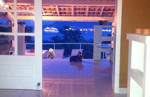 Pereque House | Casa Amarela com Vista Inesquecivel