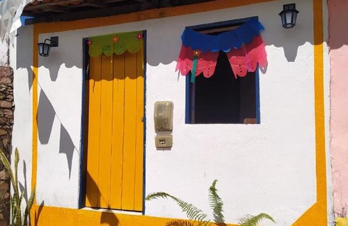 Igatu House | Casa Amarela Igatu