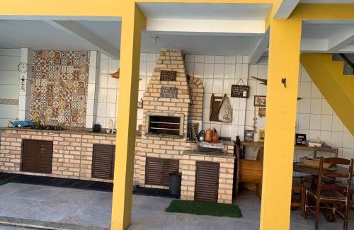 Campeche Sul House | CASA AMARELA LOMBA DO SABÂo