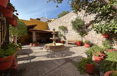 Guanajuato House | Casa Amarilla