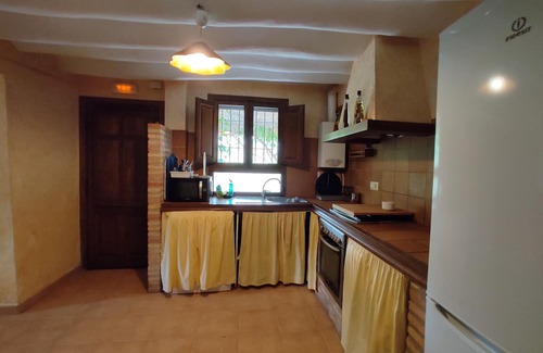 Blanca House | Casa Amarillas. Finca el Campillo