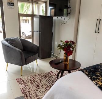 Mpemba Apartment | Casa Amora!