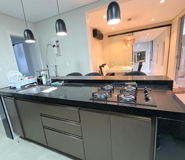 Rio Vermelho Norte House | Casa Ampla com Piscina