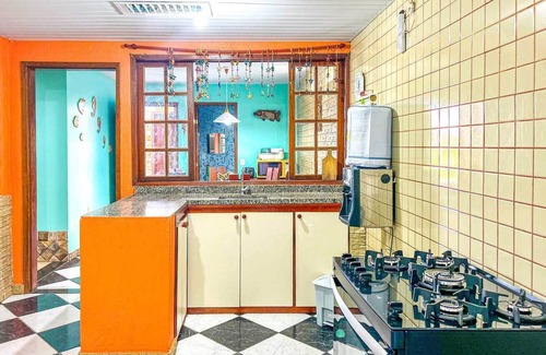 Tamoios House | Casa ampla com Wi-Fi e churrasq em Cabo Frio/RJ