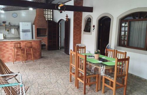 Mococa House | Casa ampla de fundos - Praia da Mococa