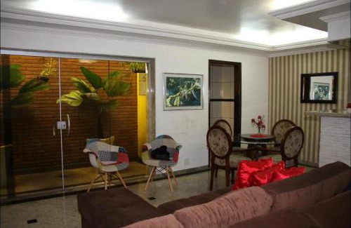 Aparecida House | Casa Ampla Ideal para Hospedagem Familiar, até 8 pessoas