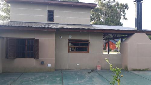 Miramar House | Casa amplia barrio privado Miramar