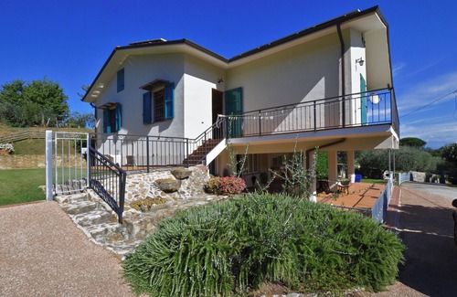 Colle di Compito House | Casa Andreini, Capannori, Italy