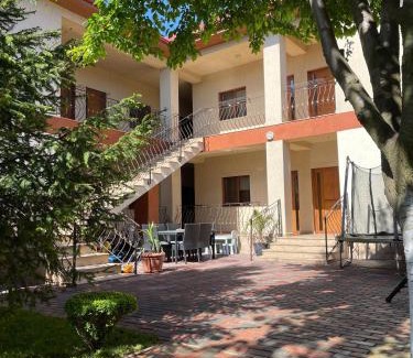 2 Mai House | Casa Andu