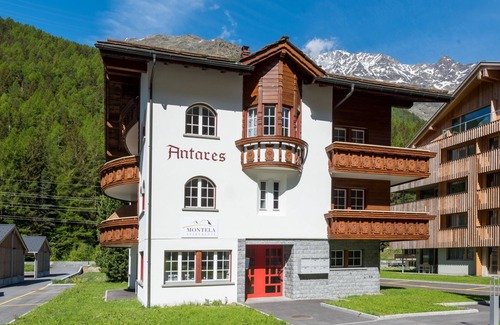 Saas Grund Apartment | Casa Antares – Montela Holiday Stay by Interhome