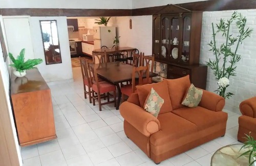 Cuernavaca House | Casa Antigua Llena de Vida, Alberca en Ciudad de Cuernavaca!