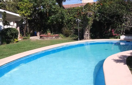 Cuernavaca House | Casa Antigua Llena de Vida, Alberca en Ciudad de Cuernavaca!
