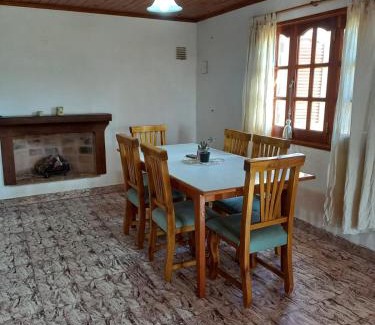 Embalse House | CASA ANTONIA