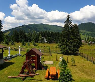 Ortoaia House | Casa Arini Bellevue