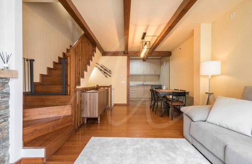 Las Bordas House | Casa Artiga de Lin by SeaMount Rentals