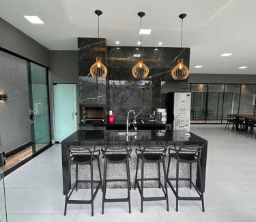 Aruana House | Casa ARUANÃ 6 SUITES