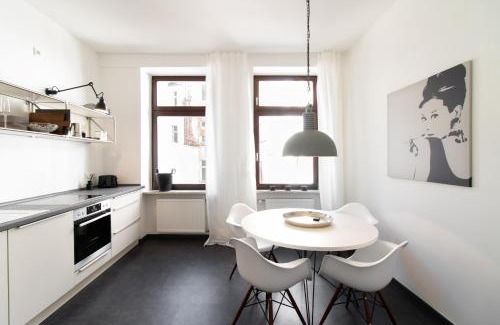 Mitte Apartment | Casa Augusta - Urban Living