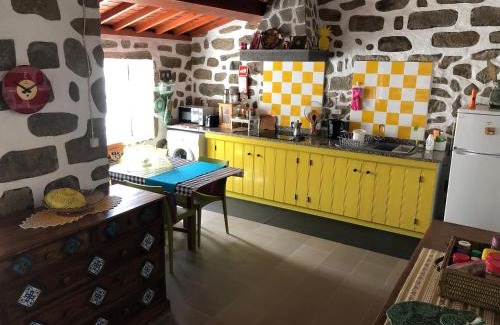 Faial Da Terra House | Casa Auri