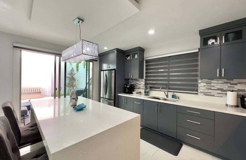 La Joya House | Casa Avaloz with Ocean View in San Marino