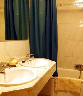 Villalba de la Sierra Ski Chalet | Casa Azahar
