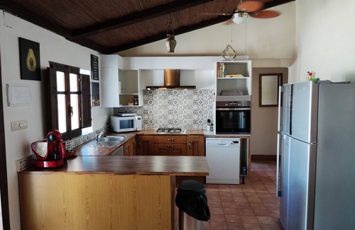 Macastre House | Casa Azahara, with Mountain Views and pool, located near the town of Macastre