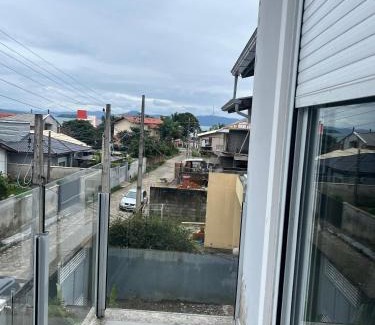 Ponta das Canas House | Casa azul