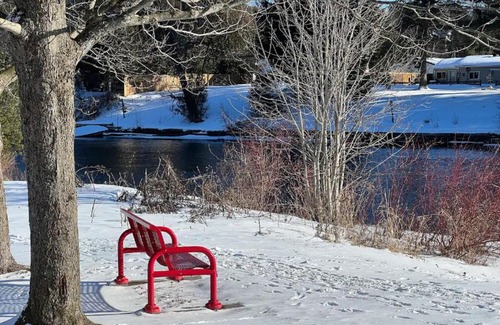 Bracebridge House | Casa Azul Hot Tub And Ev Charging