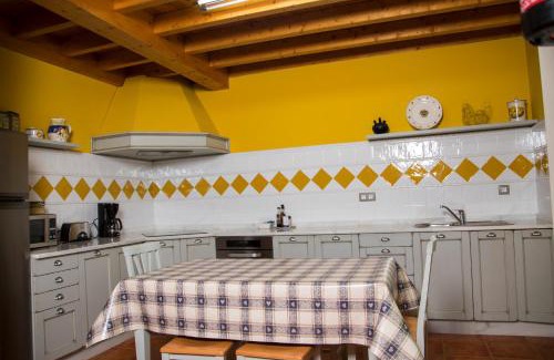 Bimenes House | Casa Azulete