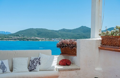 Golfo di Marinella Apartment | Casa Azzurra by Wonderful Italy
