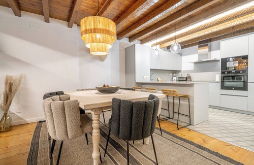 Garos Apartment | Casa Baciver by FeelFree Rentals